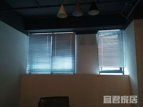 拉珠百叶帘