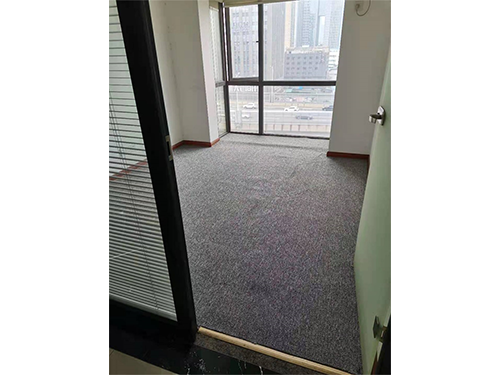 建安新商汇6楼办公地毯3